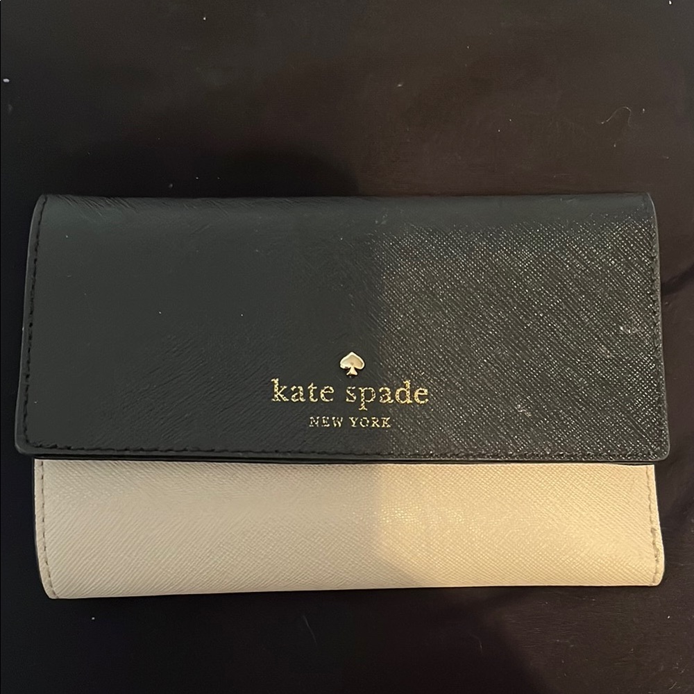 Kate Spade Black and Cream Wallet